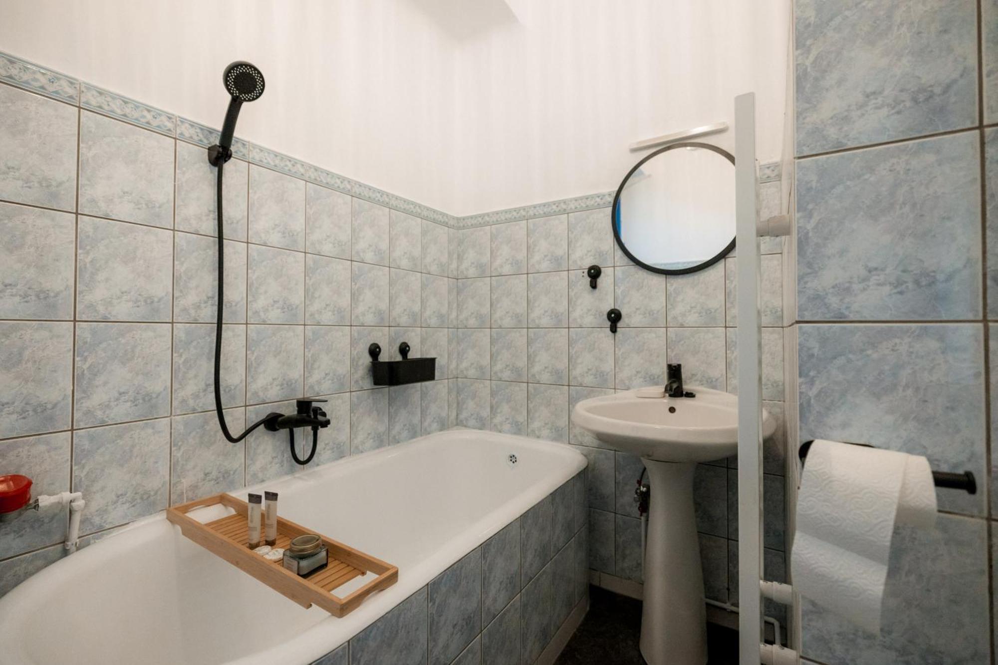 Decebal Central Studio - Elegant And Cozy Stay Arad Exterior foto